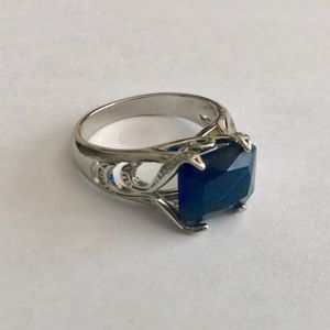 Beautifully Elegant Fashion Ring, Size 9.5